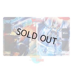 画像1: ヴァンガード 英語版 プレイマット V-BT01-SP 騎士王 アルフレッド & ドラゴニック・ウォーターフォウル